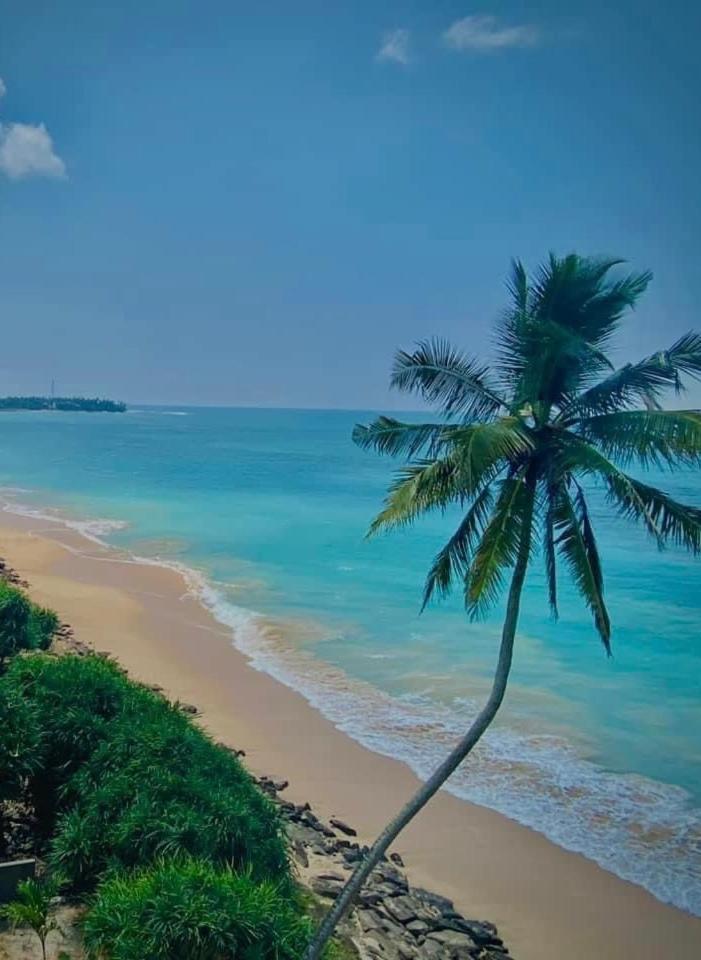 Blue Wave Beach Villa By Aaryan Group Ambalangoda  Zewnętrze zdjęcie